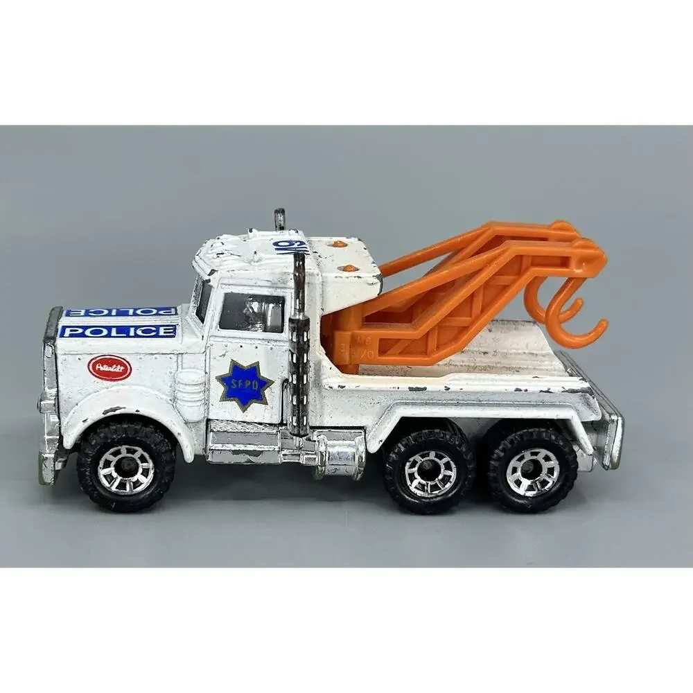 Vintage Matchbox Peterbilt Police Tow Truck Wrecker 1981 Loose 1:80 Macau M9